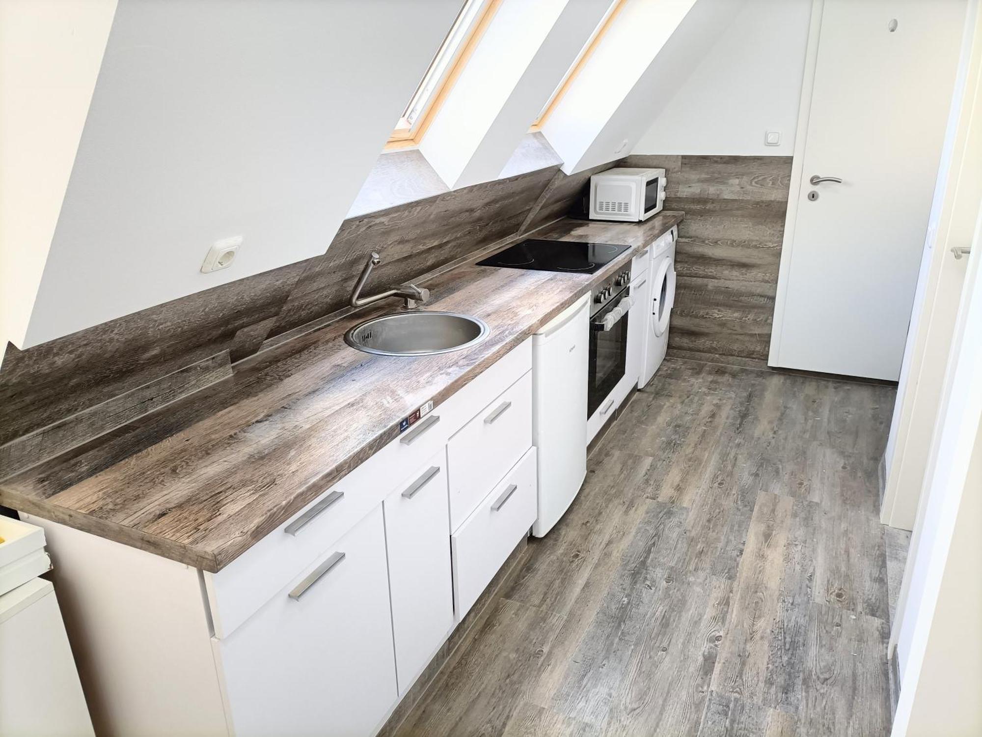 Fmi 9 Accommodation Raunheim Exteriör bild